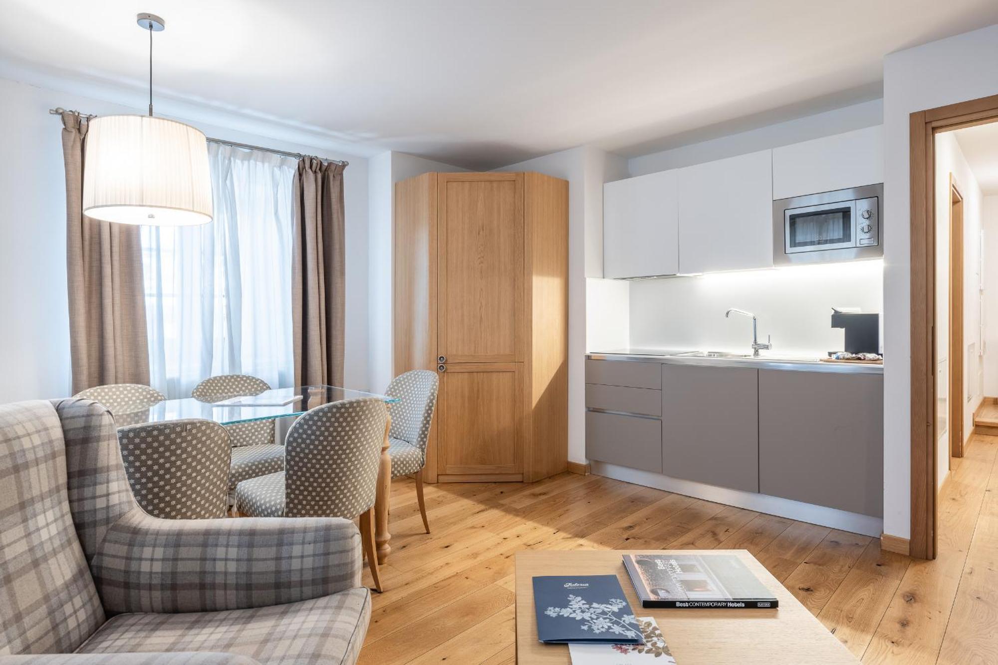 Falorie Apartment *